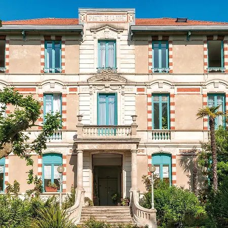 Appartement Regina.6 *